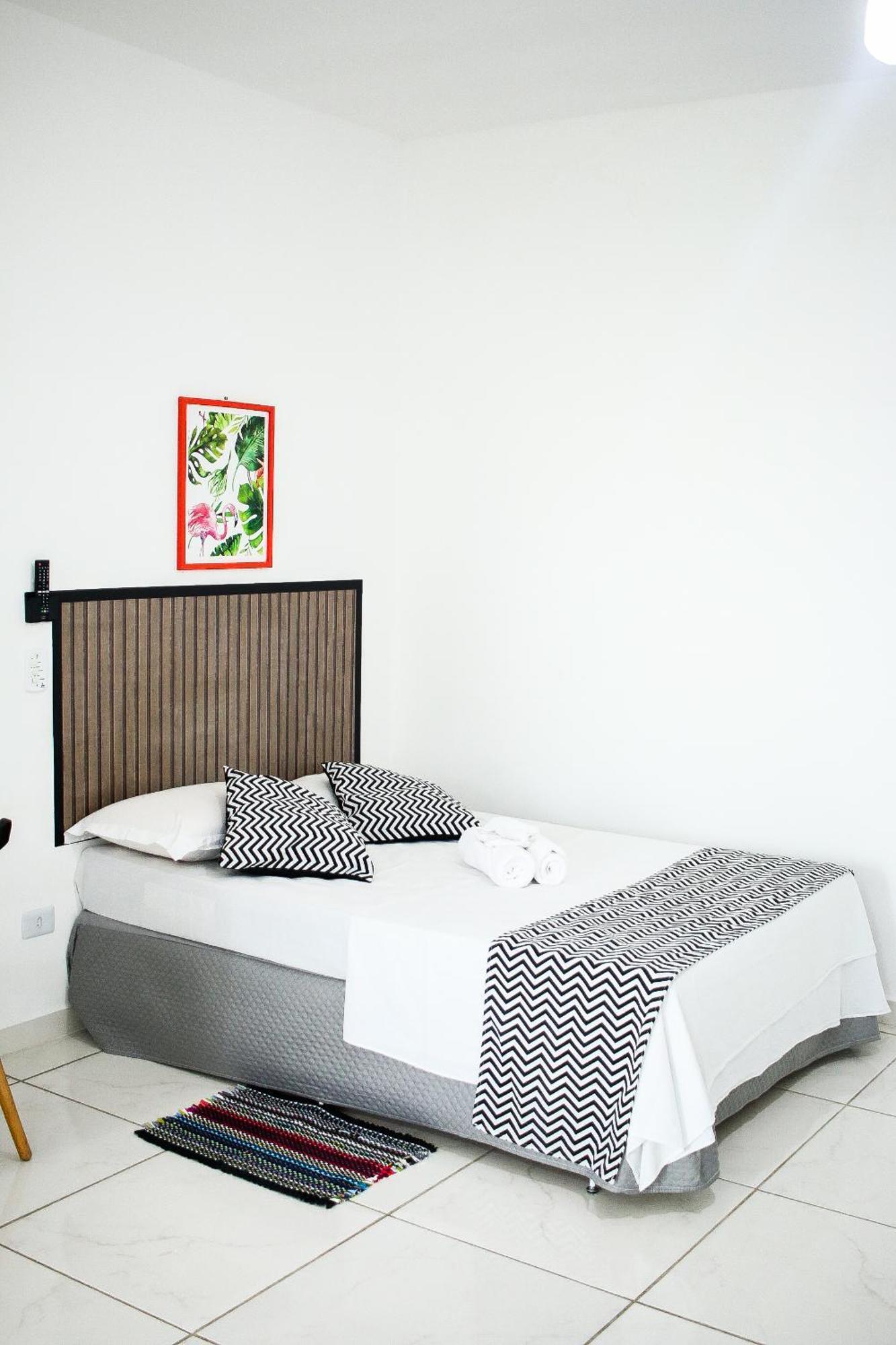 Loft05 Completo Ar Internet Garagem Prox Aparecida E Industrias Appartement Pindamonhangaba Buitenkant foto